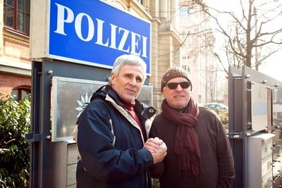 Bildnummer: 54934335  Datum: 21.02.2011  Copyright: imago/STAR-MEDIASOKO Leipzig - Der Schatz im Silbersee . Schauspieler Gojko Mitic ( YUG ) links und Andreas Schmidt-Schaller. Schauspieler Gojko Mitic ( YUG ) links und Andreas Schmidt-Schaller w?hrend eines Presse- und Settermins der Soko Leipzig zur Folge 209 mit dem Titel Der Schatz im Silbersee am 21.02.2011 in Leipzig. People Entertainment TV kbdig xo0x xsk 2011 quer 2011 quer Querformat das zweite Deutschland Dreharbeiten Drehort Fernsehen Fernsehproduktion Film Filmproduktion Krimi Kriminalfilm Kultur Kunst Leipzig Person Personen Sachsen Schauspiel Schauspieler Schmidt Schaller Set TV UFA Unterhaltung ZDF Bildnummer 54934335 Date 21 02 2011 Copyright Imago Star Media SoKo Leipzig the Treasure in Silbersee Actor  YUG left and Andreas Schmidt Schaller Actor  YUG left and  Schaller during a Press and Settermins the SoKo Leipzig to Impact 209 with the Title the Treasure in Silbersee at 21 02 2011 in Leipzig Celebrities Entertainment TV Kbdig xo0x xSK 2011 horizontal 2011 horizontal Landscape the Second Germany Shooting Shooting Television Television production Film Film production Mystery Kriminalfilm Culture Art Leipzig Person People Saxony Acting Actor Schmidt Schaller Set TV UFA Entertainment ZDF-stock-foto