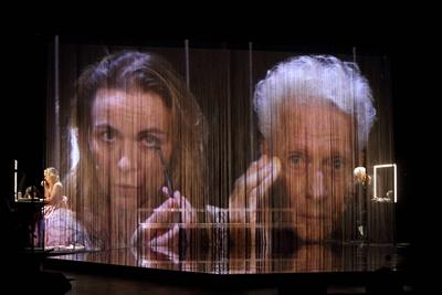 Maxim Gorki Theater Berlin Androgynous. Portrait of a Naked Dancer.-stock-foto