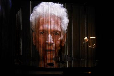 Maxim Gorki Theater Berlin Androgynous. Portrait of a Naked Dancer.-stock-foto