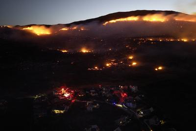 Fire in Capri, Cape Town, South Africa-stock-foto