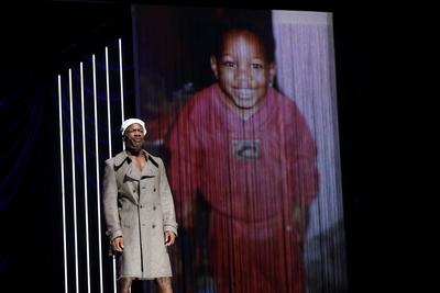 Maxim Gorki Theater Berlin Androgynous. Portrait of a Naked Dancer.-stock-foto
