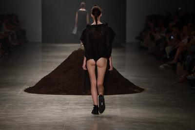 Leandro Castro's fashion show at SPFW No. 60 in Sao Paulo-stock-foto