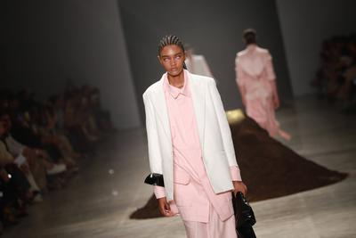 Leandro Castro's fashion show at SPFW No. 60 in Sao Paulo-stock-foto