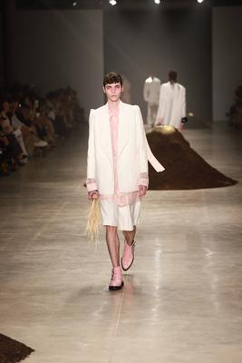 Leandro Castro's fashion show at SPFW No. 60 in Sao Paulo-stock-foto