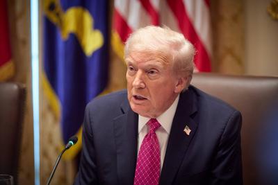 Praesident Wolodymyr Selenskyj trifft US Praesident Donald TRUMP im Weissen Haus am 28.02.2025.-stock-foto