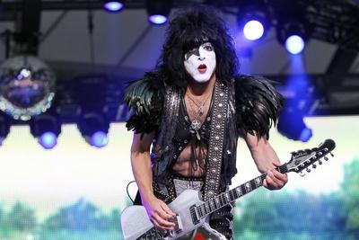 19/ Konzert: KISS, US singer and guitar player Ace The Spaceman Frehley performing live in Waldbuehne on June 12, 2013 i-stock-foto