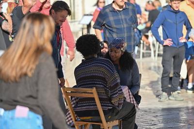 Croatia, Dubrovnik, 201025. Actress Carlacia Grant on the set of the fifth season of the Netflix teen series Outer Banks-stock-foto