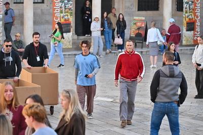 Croatia, Dubrovnik, 201025. Actors Drew Starkey and Chase Stokes on the set of the fifth season of the Netflix teen seri-stock-foto