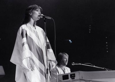 Die schwedische Band ABBA gibt ein Konzert in der M?nchner Olympiahalle Abba Konzert in der M?nchner Olympiahalle Anni--stock-foto