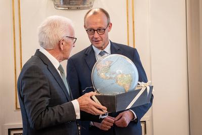 Antrittsbesuch des Bundeskanzlers in Baden-W?rttemberg, Villa Reitzenstein in Stuttgart-stock-foto