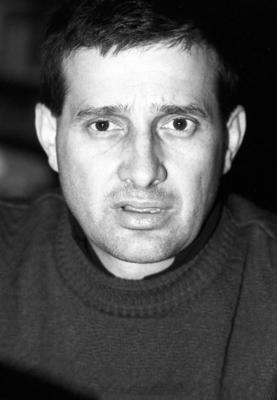 Dissident Mircea Dinescu (Rum?nien) in Bukarest-stock-foto