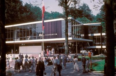 Jugoslawischer Pavillon w?hrend der Weltausstellung 1958 in Br?ssel-stock-foto