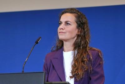 Berlin, Deutschland, 23.10.2025: Bundesfinanzministerium: 169. Steuersch?tzung: Alma Laiadhi *** Berlin, Germany, 23 10-stock-foto