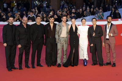 Gennaro Di Colandrea, Raiz, Simon Rizzoni, Juan Daniel Straube, Andrea Arcangeli, Lyda Patitucci, Maria Esposito, Silvia Uras, Jean Michael Sinisterra Munoz-stock-foto