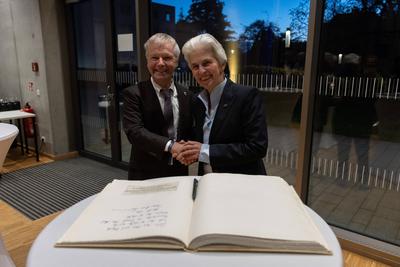 Kr?nung der Aalk?nigin Agnes I. in Bad Honnef - 24.10.2025-stock-foto