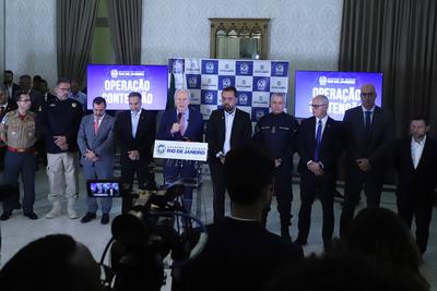 Press conference on public security in Rio de Janeiro (Brazil)-stock-foto