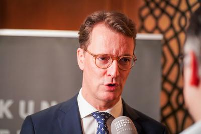 Noordwijk aan Zee, Niederlande, Europa 3. Zukunftsforum NRW Niederlande 2025 der Brost-Akademie: Hendrik W?st (Ministerp-stock-foto