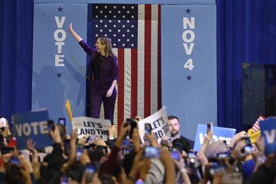 Former US President Barack Obama Attends Mike Sherrill Rally in Newark, NJ-stock-foto