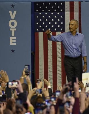 Former US President Barack Obama Attends Mike Sherrill Rally in Newark, NJ-stock-foto
