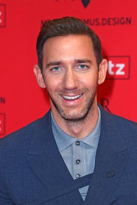 Marcel Remus bei der Pr?sentation der Marcel Remus Bettenwarenkollektion Bedtime Stories im Premium-M?bel- und Einrichtu-stock-foto