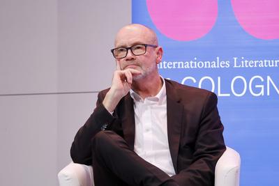 Simon Beckett-stock-foto