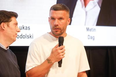 Lukas Podolski auf der Franchise Expo Germany in Frankfurt/Main-stock-foto