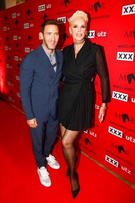 Marcel Remus pr?sentiert seine eigene Bettw?sche-Kollektion bei XXXLutz in N?rnberg-stock-foto