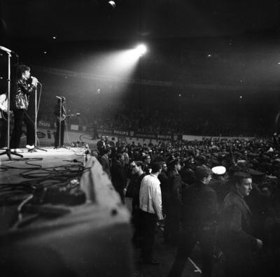 Der Auftritt der Rolling Stones 1966 DEU, Deutschland, Dortmund: Der Auftritt der Rolling Stones in der Dortmunder Westf-stock-foto