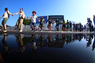 The ritual gira brings Amazonian spirituality to the opening of the COP30 leaders' summit.-stock-foto