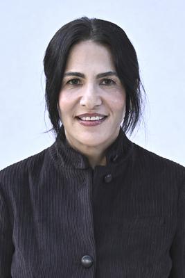 Jenni Konner-stock-foto