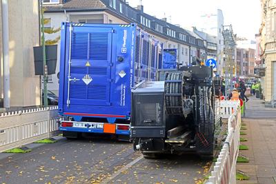 Erste vollelektronische Glasfaserbaustelle Die Maschinen f?r die erste vollelektrische Glasfaserbaustelle Deutschlands i-stock-foto