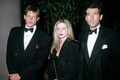 Pierce Brosnan, son Christopher and daughter Charlotte at the 49th Annual Golden Globe Awards, January 18th, 1992 / File-stock-foto