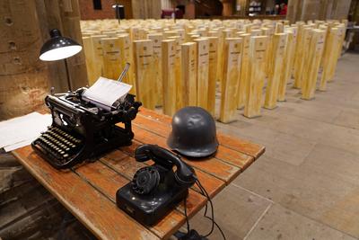 Eine Ausstellung in der evangelischen Kirche Unser Lieben Frauen (ULF) in Bremen erinnert vom 2. bis 21. November 2025 a-stock-foto