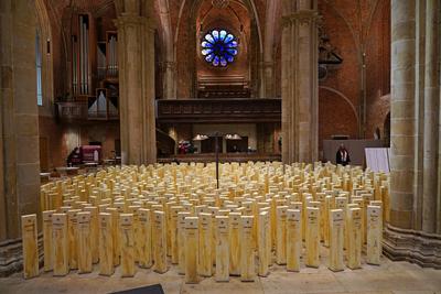 Eine Ausstellung in der evangelischen Kirche Unser Lieben Frauen (ULF) in Bremen erinnert vom 2. bis 21. November 2025 a-stock-foto