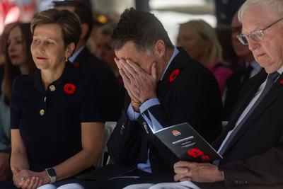 NSW Premier Chris Minns reacts during a Remembrance Day service at The Cenotaph, in Sydney, Tuesday, November 11, 2025.-stock-foto