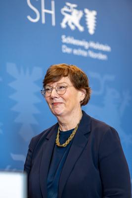 11.11.2025, Kiel, Landesregierung in Schleswig-Holstein. Wechsel an der Spitze von zwei Ministerien. Innenministerin Sab-stock-foto