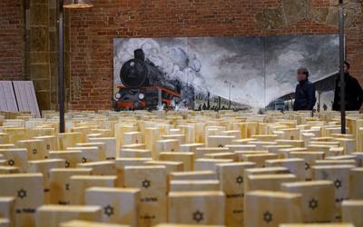 Eine Ausstellung in der evangelischen Kirche Unser Lieben Frauen (ULF) in Bremen erinnert vom 2. bis 21. November 2025 a-stock-foto