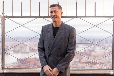 Robert Lewandowski visit the Empire State Building i-stock-foto