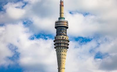 Dresden TV tower Dresden, Germany, 1st May 2025: The Dresden TV Tower with a total height of 252 meters was built betwee-stock-foto