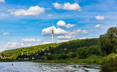 Dresden TV tower Dresden, Germany, 1st May 2025: The Dresden TV Tower with a total height of 252 meters was built betwee-stock-foto