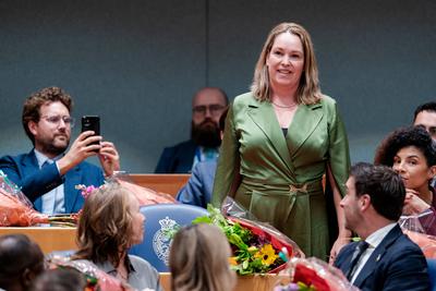2025-11-12 Dutch Tweede Kamer New members take an oath or make a promise-stock-foto