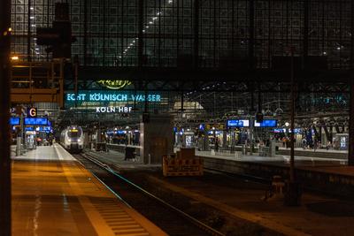 Sperrung des Hauptbahnhof K?ln -14.11.2025.-stock-foto