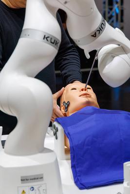 Highlights und Neuheiten der MEDICA 2025-stock-foto