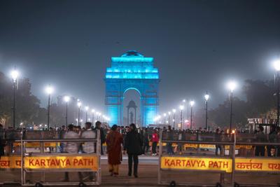 India Gate Illuminated In Teal Blue To Mark The World Cervical Cancer Elimination Day-stock-foto