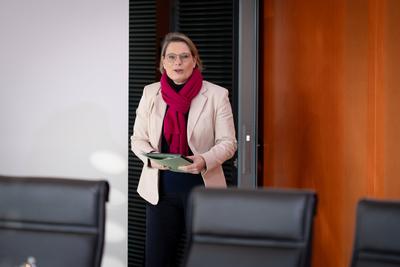 Kabinettsitzung, Stefanie Hubig, Bundesministerin, Justiz, Verbraucherschutz-stock-foto