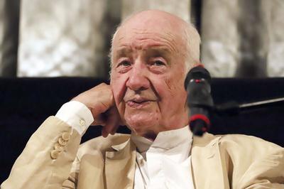 Armin Mueller-Stahl bei der Wiederauff?hrung des Kinofilms Utz im Metropolis Kino. Hamburg, 03.08.2022 *** Armin Muelle-stock-foto