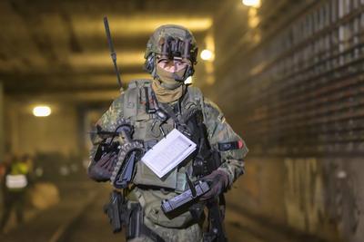 GER, Berlin, Kompanieuebung Bollwerk B?rlin /Baerlin III , der 2. Kompanie des Wachbataillons, 19.11.2025,-stock-foto