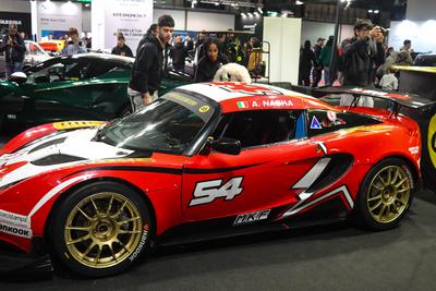 The public turnout was large at the Milano Autoclassica.-stock-foto