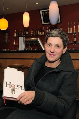 Bildnummer: 58657701  Datum: 01.11.2012  Copyright: imago/VIADATAErfurt, 16. Herbstlese 2012 , Buchhandlung Hugendubel Erfurt Felicitas Hoppe - Hoppe (S. Fischer Verlag) Felicitas Hoppe ( 22. Dezember 1960 in Hameln) ist eine deutsche Schriftstellerin. Sie ist Tr?gerin des Georg - B?chner - Preises 2012. Felicitas Hoppe - Hoppe - Herbstlese Erfurt People Kultur Literatur Herbstlese Lesung Pressetermin Pr?sentation Buchpr?sentation Portr?t Shooting xdp x0x 2012 hoch premiumd Erfurt Deutschland Landeshauptstadt Europa Th?ringen Herbstlese Buchlesung 16. Lesung Lesungen Festival Lesefestival Autoren Schriftsteller  58657701 Date 01 11 2012 Copyright Imago  Erfurt 16 Autumn harvest 2012 Bookshop Hugendubel Erfurt Felicitas Hoppe Hoppe S Fischer Verlag Felicitas Hoppe 22 December 1960 in Hameln is a German Writer Them is Winner the Georg B?chner Price 2012 Felicitas Hoppe Hoppe Autumn harvest Erfurt Celebrities Culture Literature Autumn harvest Reading Press call Presentation Book presentation Portrait Shooting XDP x0x 2012 vertical premiumd Erfurt Germany State capital Europe Thuringia Autumn harvest Book reading 16 Reading Readings Festival  Authors Writer-stock-foto