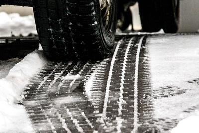 Themenbilder - Symbolbilder -  Schnee- Eisregen Winter - 2025-stock-foto